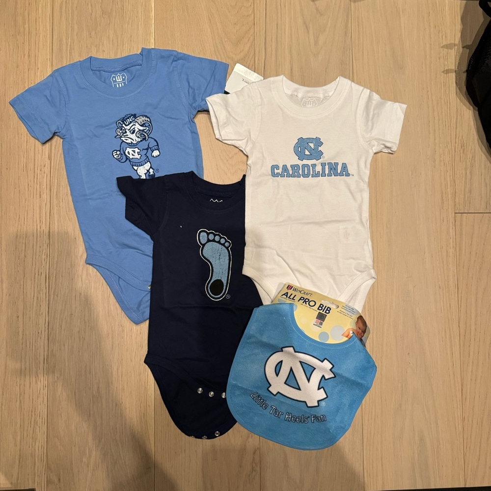 UNC Onesies and bib NWT
